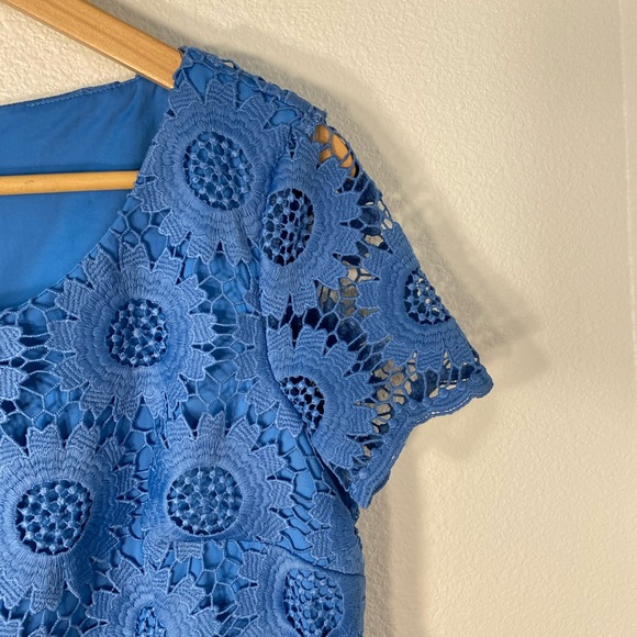 Talbots - Picture 5 of 14